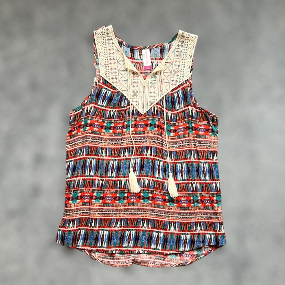 EUC No Boundaries Multicolor Sleeveless Swing Top, L